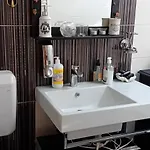 Quarto em Acomodações Particulares Rose For 4 Guests In Rose