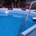 Rose For 4 Guests In Rose ホームステイ リュブリャナ