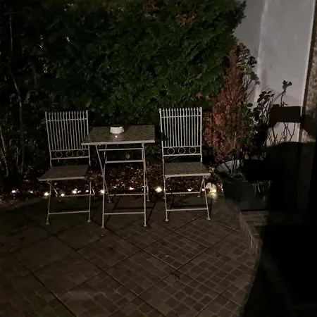 Ostanak kod kuće Rose For 4 Guests In Rose Ljubljana