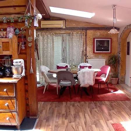 Kwatera prywatna Rose Room, Roseart Resort *