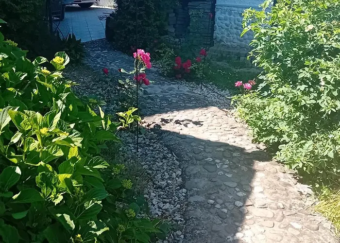 Rum i privatbostad Rose For 4 Guests In Rose *